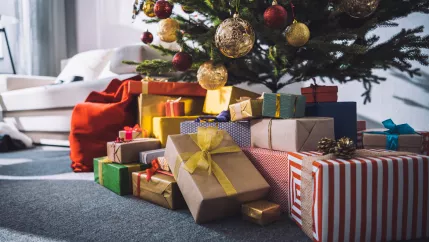 Geschenke Schmuckbild COLOURBOX 28302525