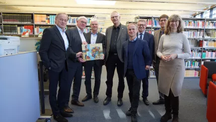 20240306 Offizielle Wiedereröffnung Bibliothek Rheinbach Gruppenfoto Foto Pascal Schröder