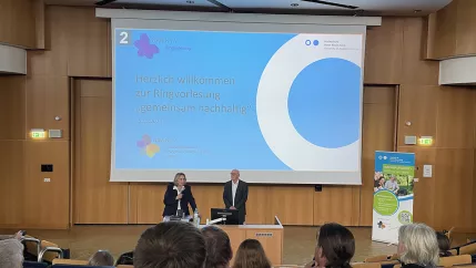 Begrüßung der Teilnehmenden durch Professorin Michaela Wirtz. Foto: Daniela Greulich