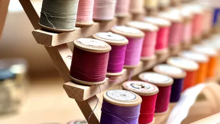 Garnrollen_International Sewing Bee Bild_Foto Jill Yates_16102024.jpg