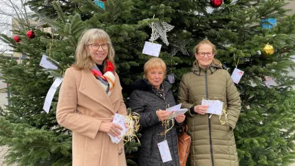 2025-11-27 Wunschbaum Start StA 1b Foto Daniela Greulich