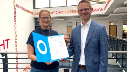 Ernennung Andreas Ortseifen IWK mit Marion Halfmann 20251212 Foto Dominik Pieper