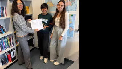 Übergabe des Sprachtandem-Zertifikats Foto Daniel Seibert 27112025