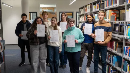 Abschlussfoto E-Tutoren WS 2025/26