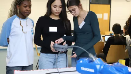 2026-01-29 MINT Mädchen Robotik Kurs_Foto Martin Schulz (172)