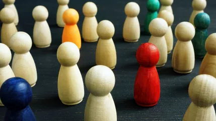 Bunte Spielfiguren Schmuckbild Wahlen colourbox