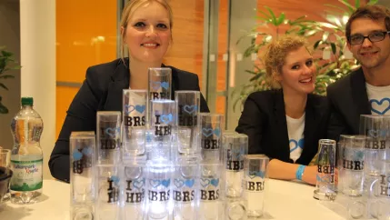 absolventenfeier_2014_party_foto_e._tritschler_img_4546.jpg (DE)