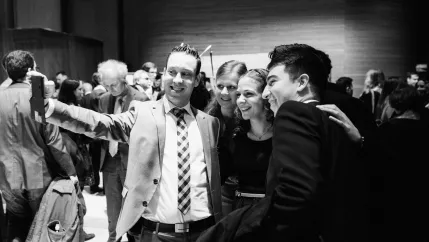 absolventenfeier_20161022_foto_nathan_dreessen_098.jpg (DE)