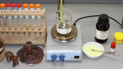 fb05_banner_modul_makromolekulare_chemie_v3.jpg (DE)