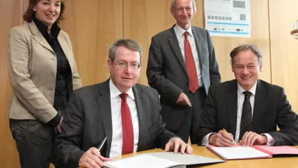 deg-koop_2012_700_12868.jpg (DE)