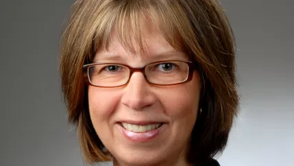 fischer_angela_13820.jpg (DE)