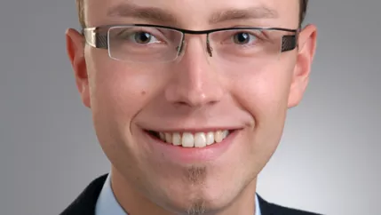 schuster_stefan_400_13606.jpg (DE)