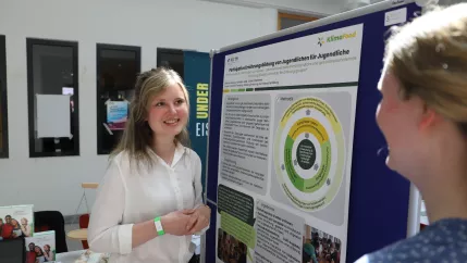 forum_citizen_science_markt_der_moeglichkeiten_sta_20220512_juri_kuestenmacher_54.jpg (DE)