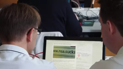 hackathon_internet_of_many_things_sta_20150612_foto_y._weber_04.jpg(DE)