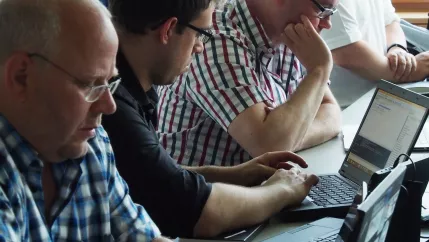 hackathon_internet_of_many_things_sta_20150612_foto_y._weber_09.jpg(DE)