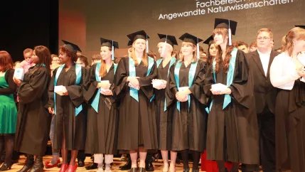 Absolventenfeier 22013_0681(DE)