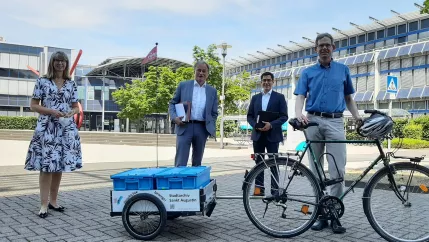 kooperationsvereinbarung_stadtarchiv_sankt_augustin_teasercut_2021-06-16_foto_martin_schulz.jpg (DE)