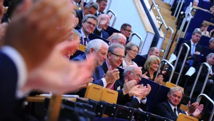 20_jahre_h-brs_festakt_audimax_20150619_foto_c._adolph_134.jpg(DE)