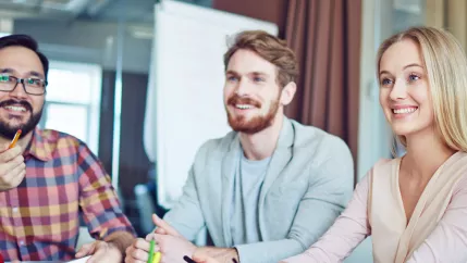 beratung_vorstellung_bewerbung_gespraech_colourbox_13546659_teasercut.jpg (DE)