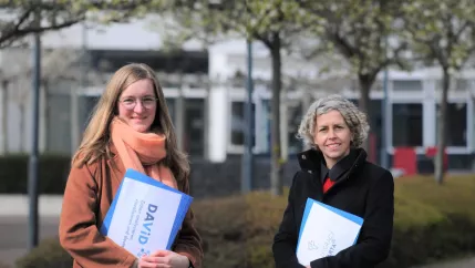 buchholz-christine_eick-constanze_data_literacy_charta_2021_04_15_montage_christine_buchholz.jpg (DE)