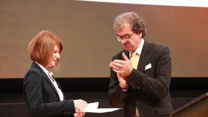 claudia-lutz-nachhaltigkeitspreis2013.jpg (DE)