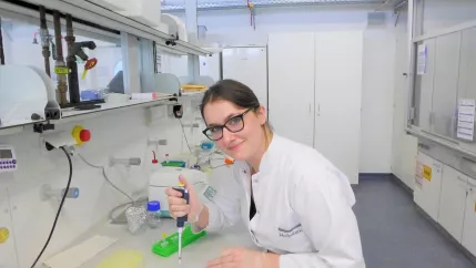 hollenbeck-jana_stoffwechselstoerung_hibadh_2019_foto_anna.jpg (DE)