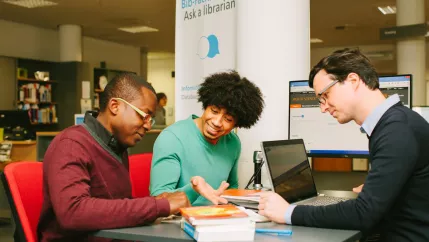 Anmeldung in der Bibliothek (DE)