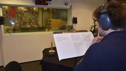 radio-klein-sprachaufnahme-sprecher.jpg (DE)