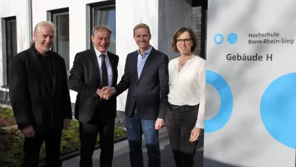 rhb_h-gebaeude_groth-ihne-bauherren_foto_m_flacke_2017-11-28_1600.jpg (DE)