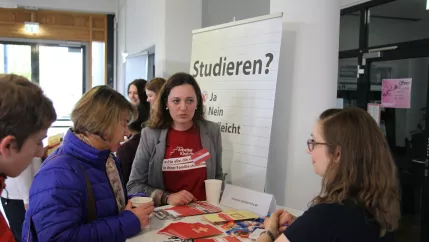 studieninformationstag_sta_20160423_foto_j._kuestenmacher_img_9531.jpg (DE)