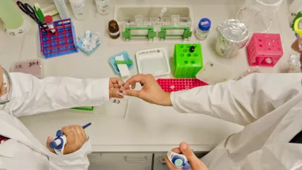 FB 05_Biologie_Labor_77_freigestellt.jpg (DE)