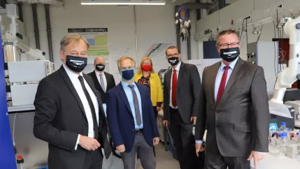 polizeipraesident_hoever_besucht_campus_rhb_20201008_foto_e._hummel_23_teasercut.jpg (DE)