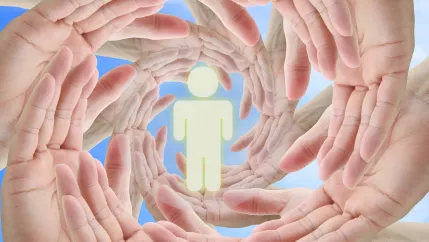 soziale_sicherung_schutz_der_person_teasercut_tri_colourbox_5699569.jpg (DE)