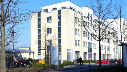 Gebäude F Business Campus 2016 (DE)