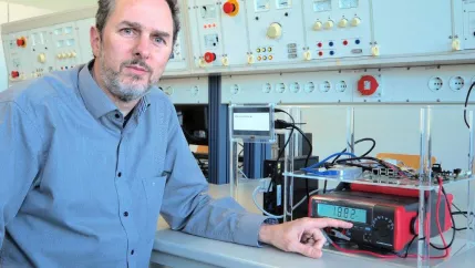 winzker-marco_remote-lab_2018_foto-andrea-schwandt-002.jpg (DE)