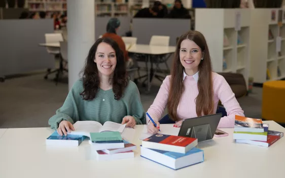 Bibliothek wissenschaftliches Arbeiten