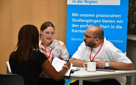 BIS Career Fair4