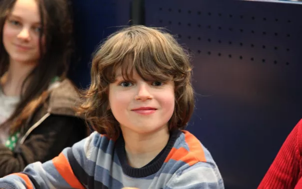 03_kinderuni_brs_motorsport_sta_2010427_foto_j._kuestenmacher.jpg (DE)