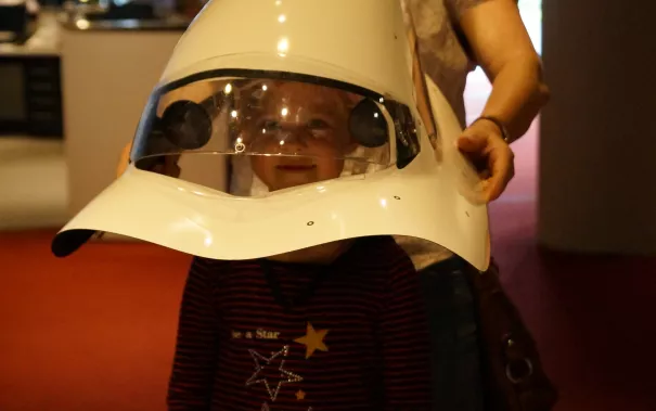eTa-Museumsmeilenfest_KindHaube (DE)