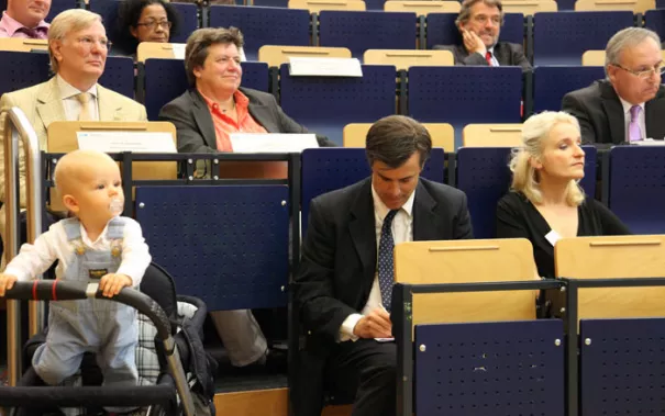 2011_medizintourismus_in_deutschland_13.jpg (DE)