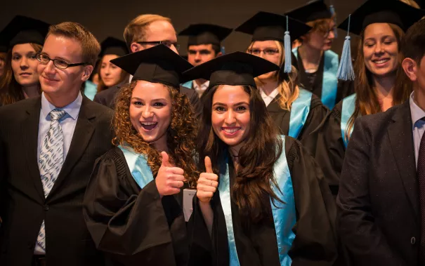 2015.10.24_hbrs-absolventenfeier_foto_nathan-dreessen_160.jpg (DE)