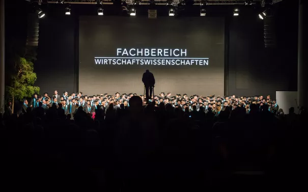 2015.10.24_hbrs-absolventenfeier_foto_nathan-dreessen_168.jpg (DE)