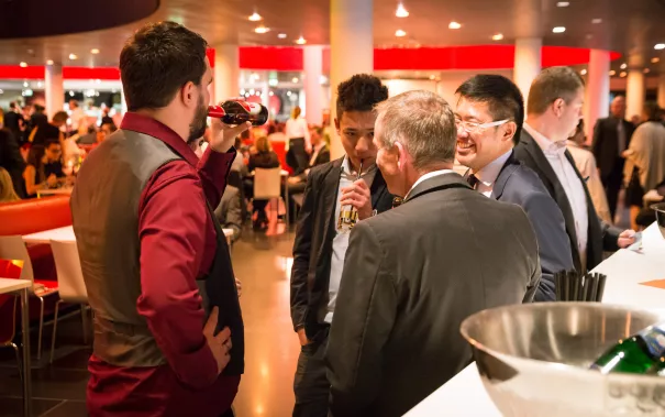 2015.10.24_hbrs-absolventenfeier_foto_nathan-dreessen_212.jpg (DE)