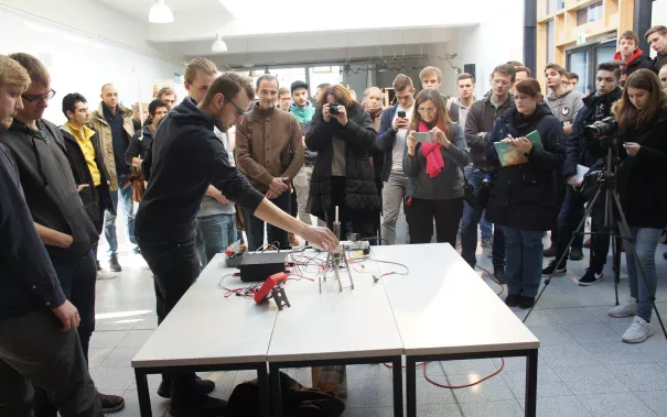 20160120_tag-des-offenen-projekts_FBEMT_StA_Foto-Flessing_img-0899 (DE)