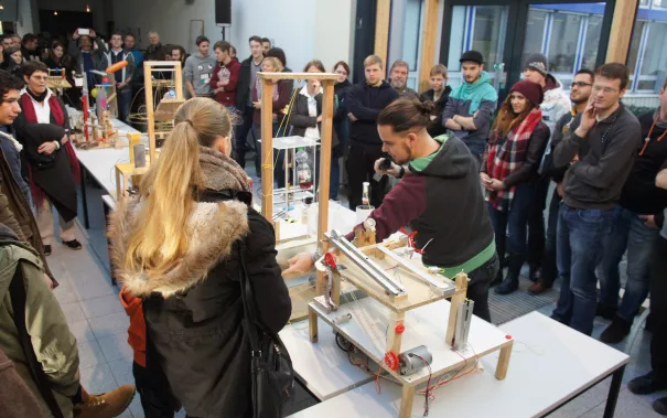 20160120_tag-des-offenen-projekts_FBEMT_StA_Foto-Flessing_img-0913 (DE)