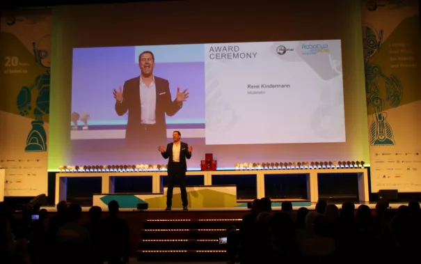 20160703_fbinf_ceremony_robocup_wm_2016_leipzig_kw_bild0218.jpg (DE)