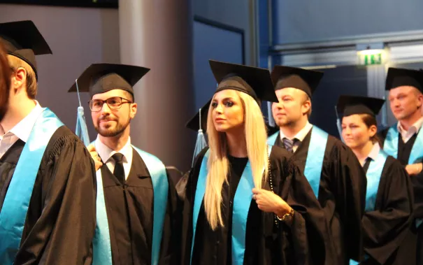 20171021_fbinf_absolventenabschlussfeier_mlh_140.jpg (DE)