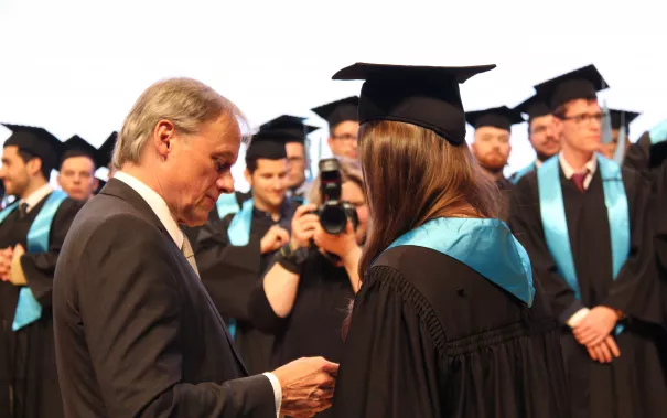 20171021_fbinf_absolventenabschlussfeier_mlh_146.jpg (DE)