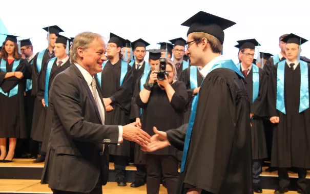 20171021_fbinf_absolventenabschlussfeier_mlh_150.jpg (DE)