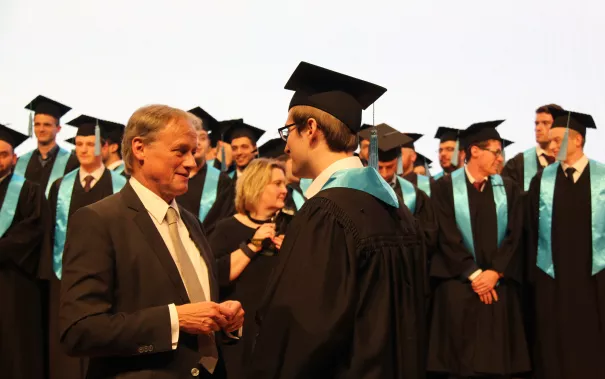 20171021_fbinf_absolventenabschlussfeier_mlh_156.jpg (DE)